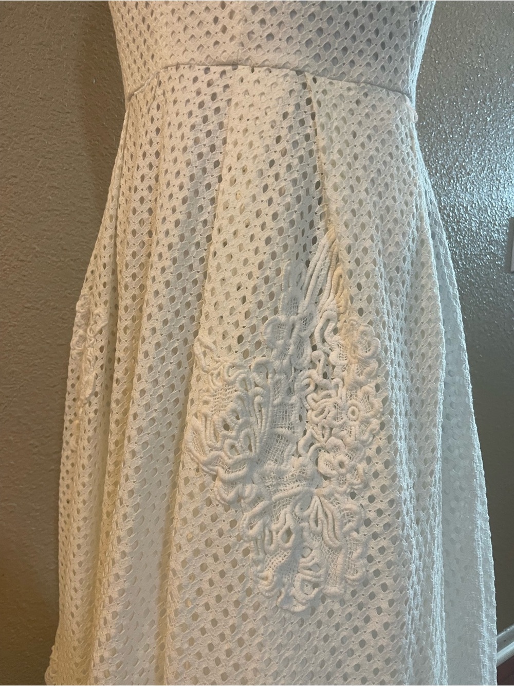 Eliza J Women’s Cream Eyelet V-Neck Midi Dress Size 12 - Picture 3 of 16